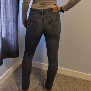 Levi Jeans 311